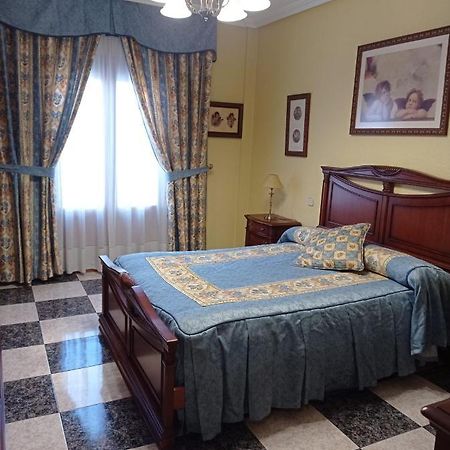 Apartamento Turistico Antigua Universidad Almagro Kültér fotó