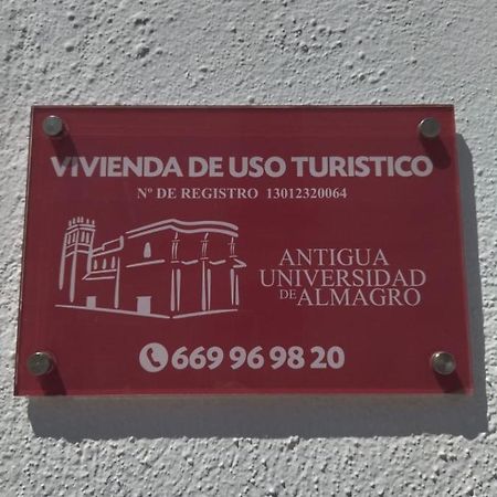 Apartamento Turistico Antigua Universidad Almagro Kültér fotó