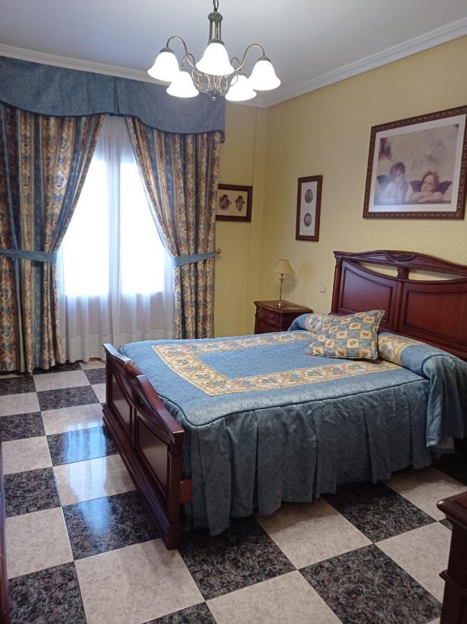 Apartamento Turistico Antigua Universidad Almagro Kültér fotó