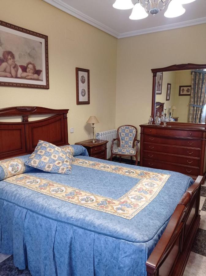 Apartamento Turistico Antigua Universidad Almagro Kültér fotó