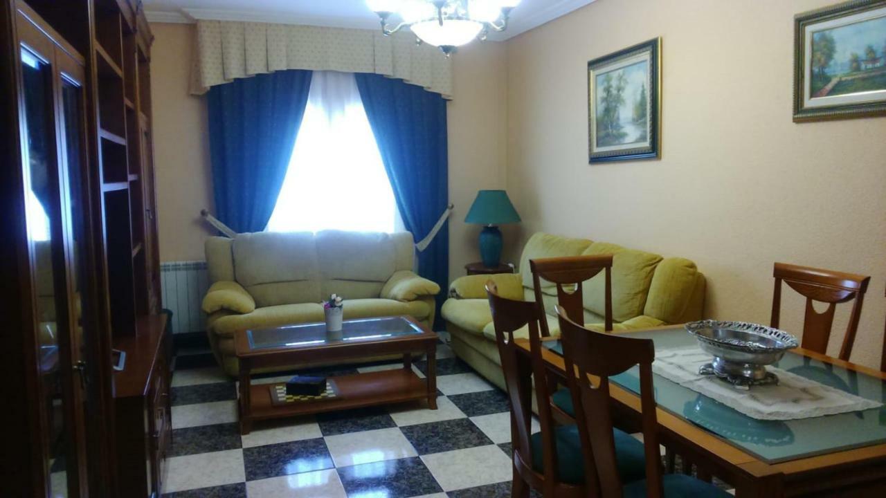 Apartamento Turistico Antigua Universidad Almagro Kültér fotó